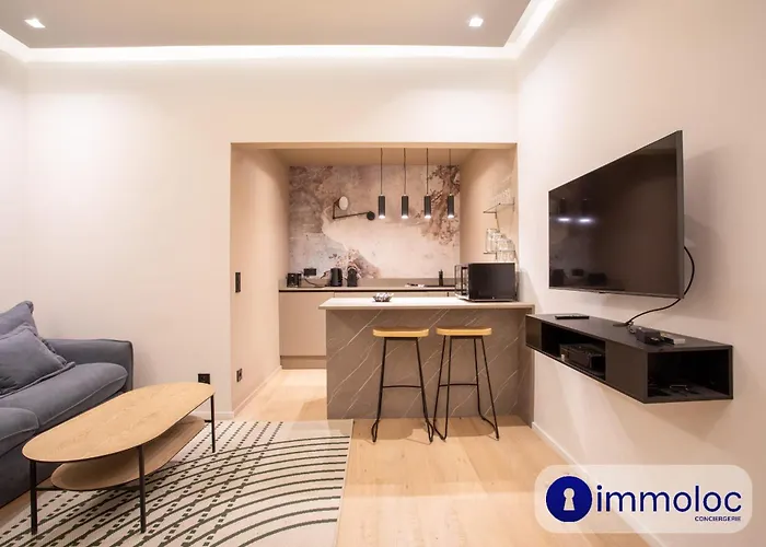 Air-Conditioned Apartment In Old Nice