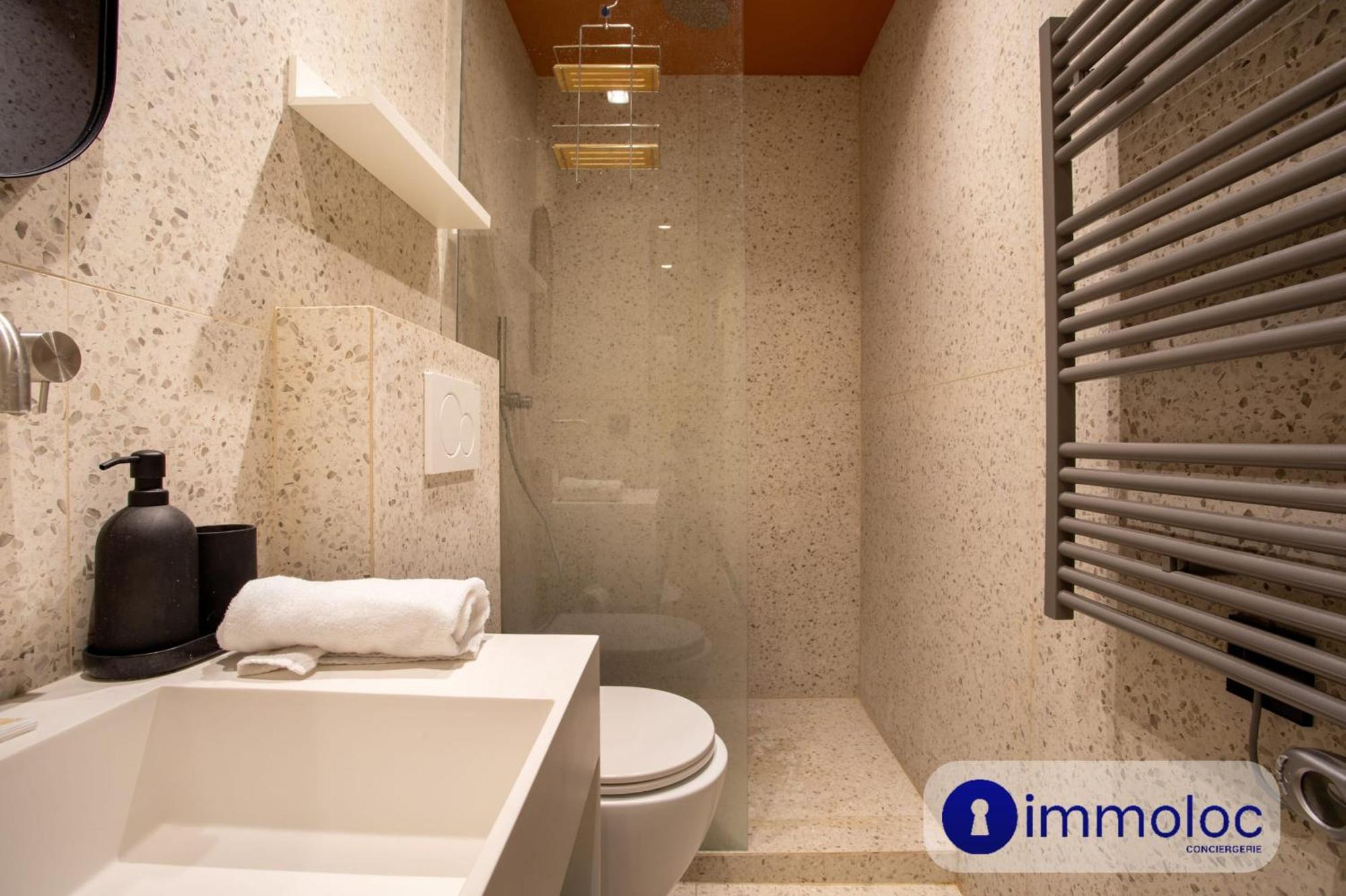 Air-Conditioned Apartment In Old Nice Appartamento